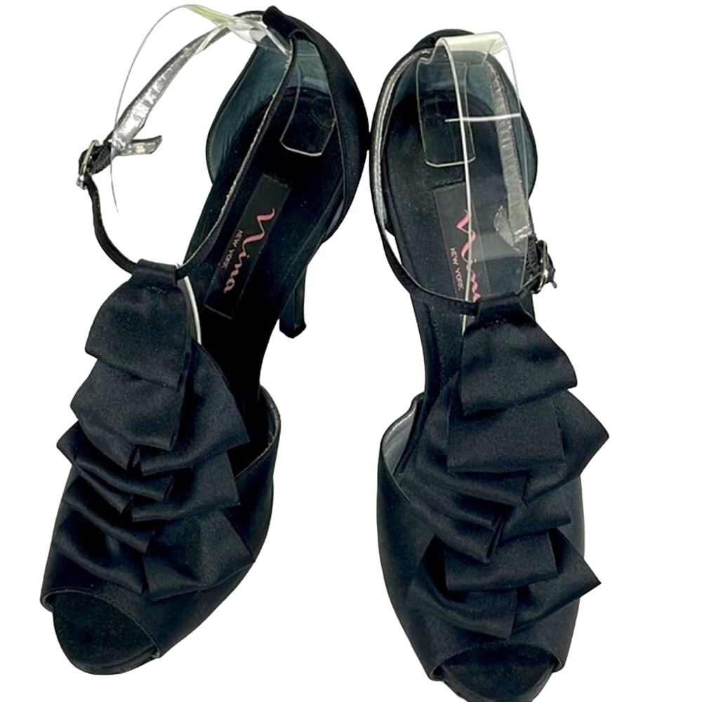 Nina Black Ruffle 4 1/2 Heel Adjustable Ankle Strap Peep Toe Shoe Size 7 1/2